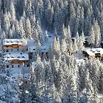Hotel Wellness Montis 4*