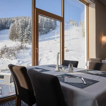 Wellness Hotel Montis 4*