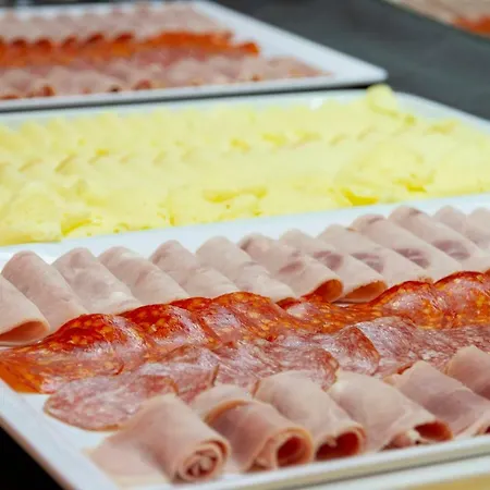 Wellness Montis ホテル 4*