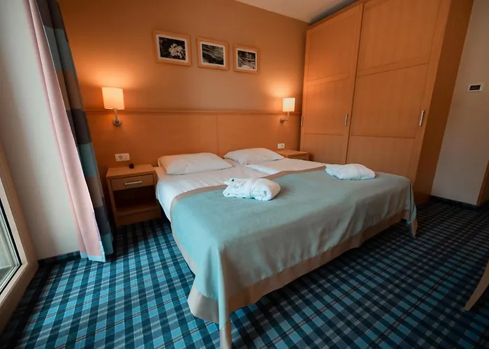 Wellness Hotel Montis Hotel 4*